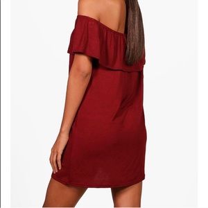 NWT Jersey Off the shoulder Swing Dress